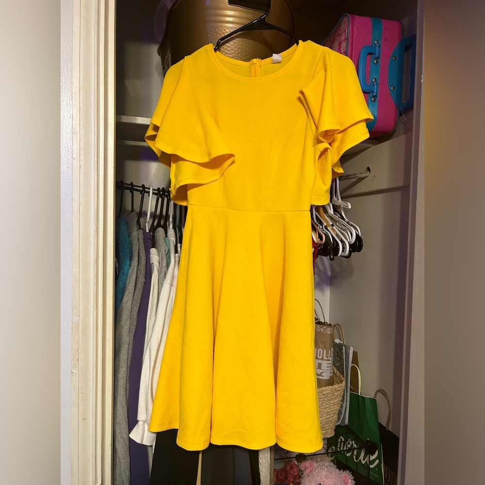 Yellow dress.